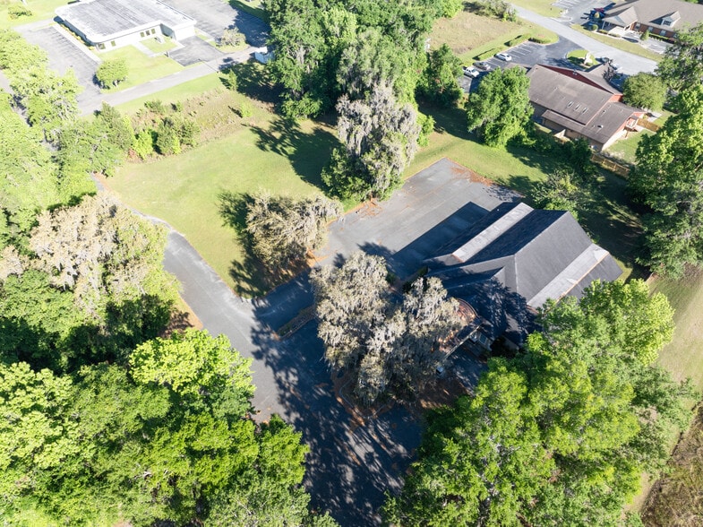 More Photos Of 165 SW Vision Gln, Lake City Office For Sale