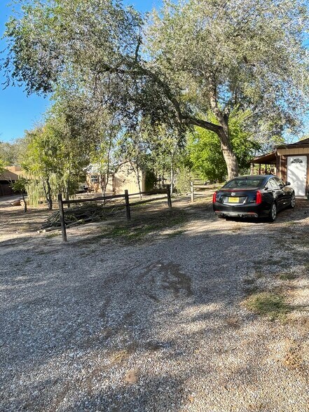 More Photos Of 1804 E College Blvd, Roswell General Retail For Sale