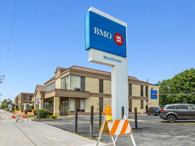More Photos Of 10500 W Cermak Rd, Westchester Bank For Sale