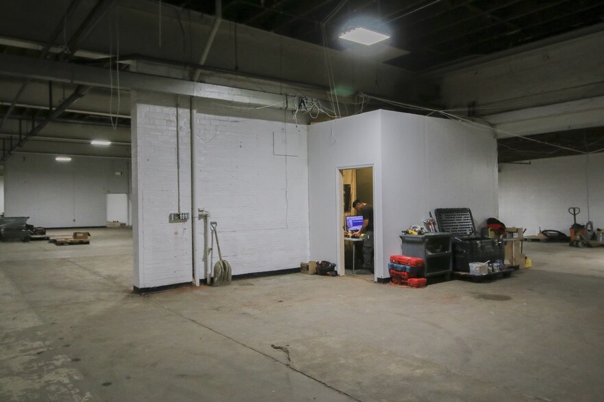 More Photos Of 1206 Route 130 N, Burlington Light Distribution For Lease