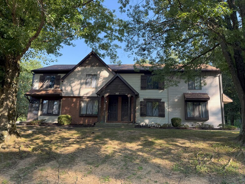 More Photos Of 1380 Country Side Dr, Newark Apartments For Sale