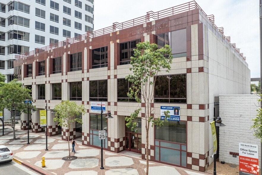 More Photos Of 525 N Brand Blvd, Glendale Office For Lease