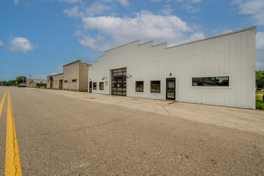 More Photos Of 9098 1st St, Baroda Warehouse For Sale