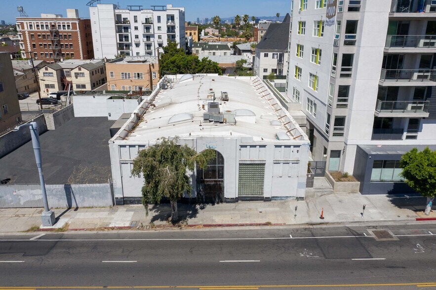 More Photos Of 729-735 S Western Ave, Los Angeles Flex For Sale