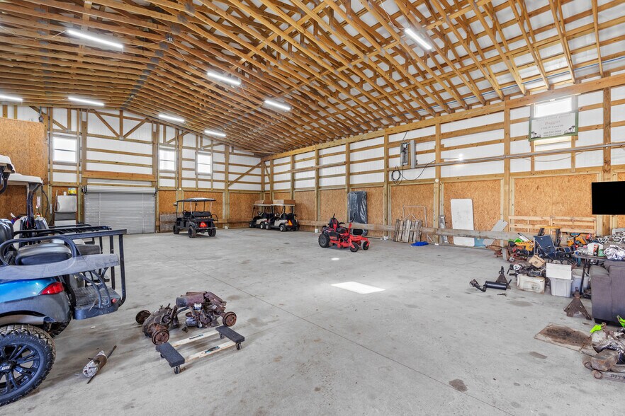 More Photos Of 2278 TX-87 Hwy, Crystal Beach Warehouse For Sale