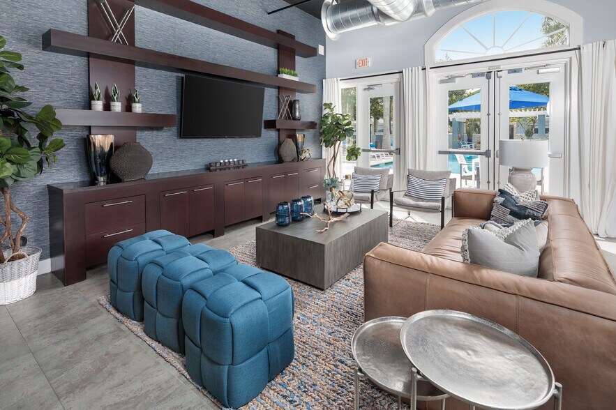 More Photos Of 3880 W Broward Blvd, Fort Lauderdale Apartments For Lease