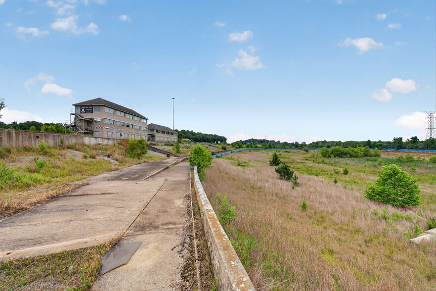 More Photos Of 957 Truck Plaza Ln, Calvert City Land For Sale