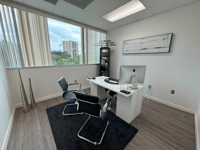 More Photos Of 7345 W Sand Lake Rd, Orlando Office For Sale
