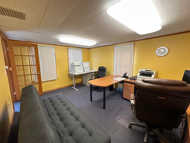 More Photos Of 799 Front St, Chicopee Loft Creative Space For Sale