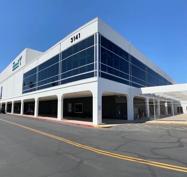 More Photos Of 3110 N Central Ave, Phoenix Unknown For Lease