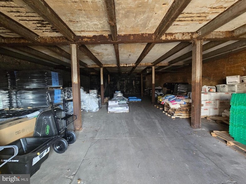 More Photos Of 50 E Grant St, Woodstown Freestanding For Sale