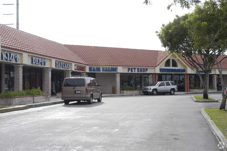 More Photos Of 14505-14657 SW 42nd St, Miami General Retail For Lease