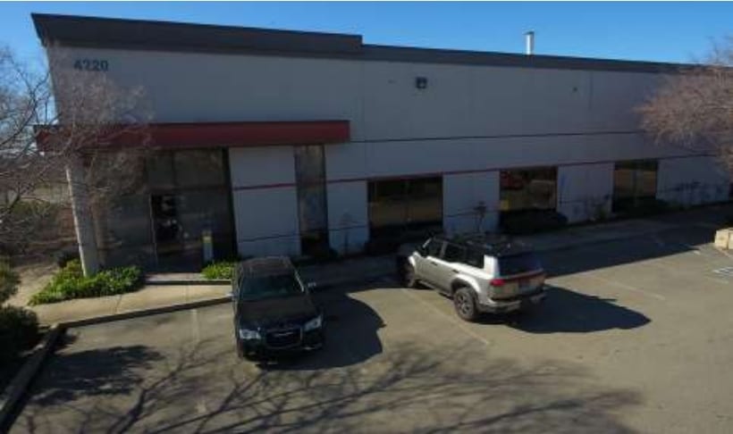 More Photos Of 4220 Duluth Ave, Rocklin Warehouse For Lease