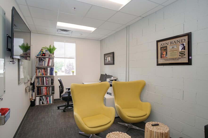 More Photos Of 8846 S Redwood Rd, West Jordan Medical For Sale