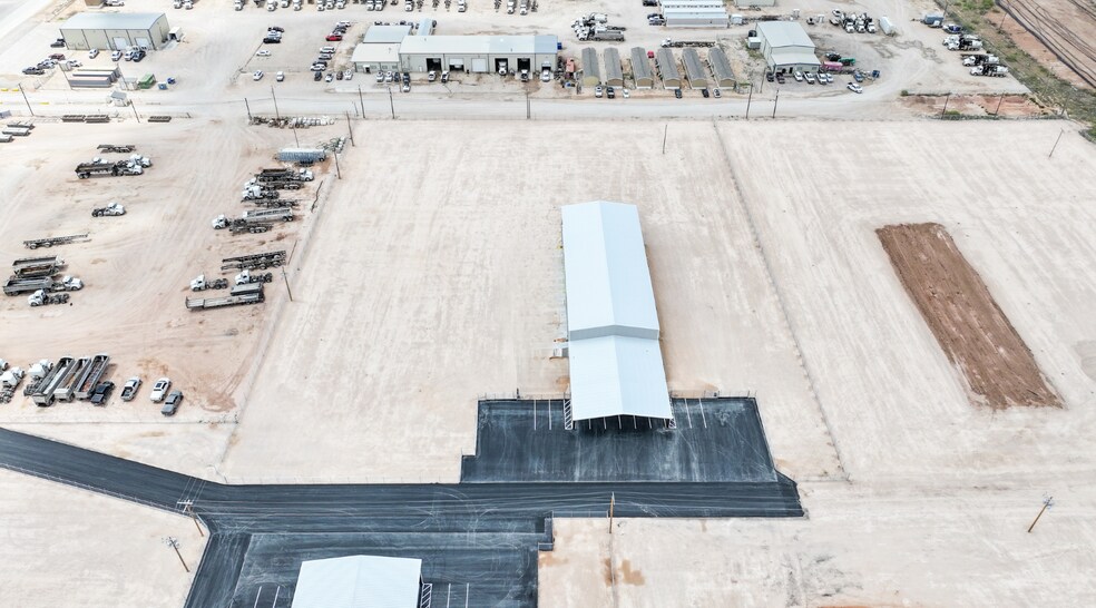 Primary Photo Of 3001 County 1279 rd, Midland Warehouse For Lease