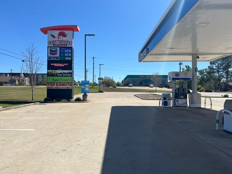 More Photos Of 7205 S Broadway Ave, Tyler Fast Food For Lease