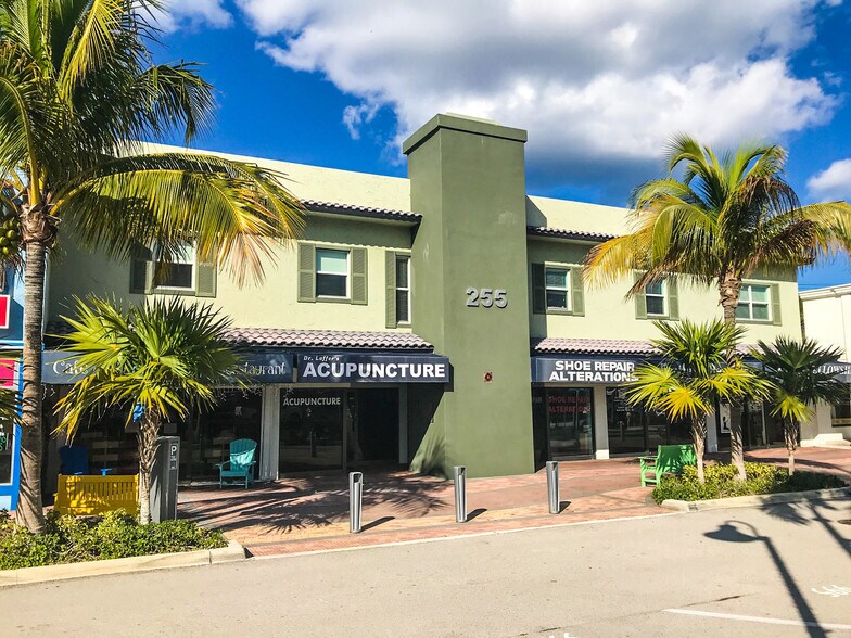 Primary Photo Of 253 Commercial Blvd, Lauderdale By The Sea General Retail For Lease