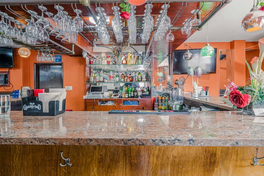 More Photos Of 13889 Francis Lewis Blvd, Rosedale Healthcare For Sale