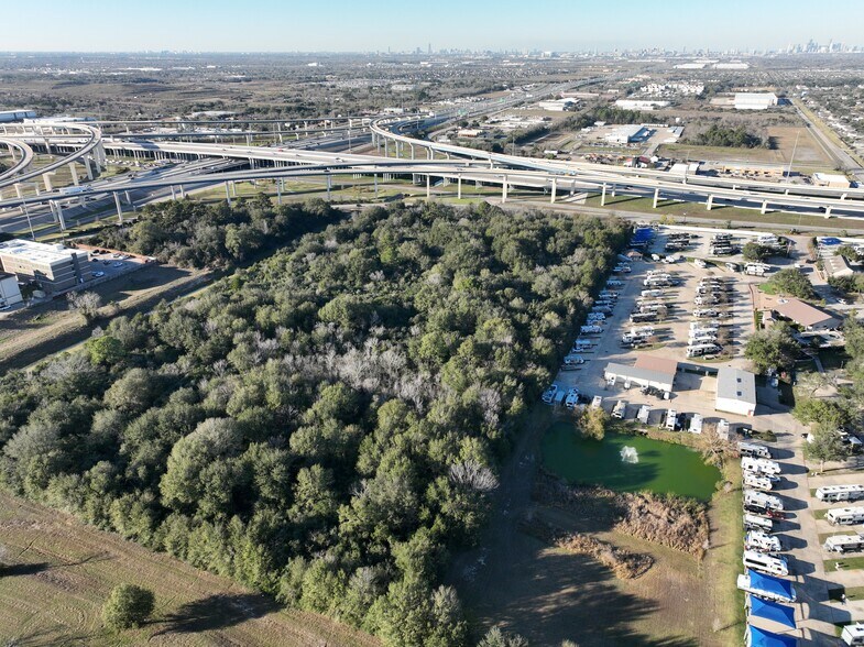More Photos Of Beltway 8 & SH 288, Pearland Land For Sale