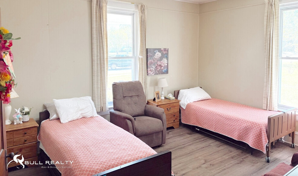 More Photos Of 185 S Hulin Ave, Tignall Assisted Living For Sale