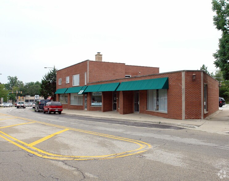 Primary Photo Of 220-230 Hicks Pl, Palatine Storefront Retail Residential For Sale