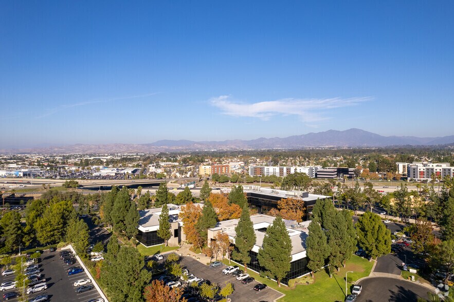 More Photos Of 23421 S Pointe Dr, Laguna Hills Unknown For Lease