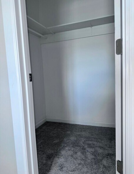 More Photos Of 1824 Thonig Rd, Houston Apartments For Sale