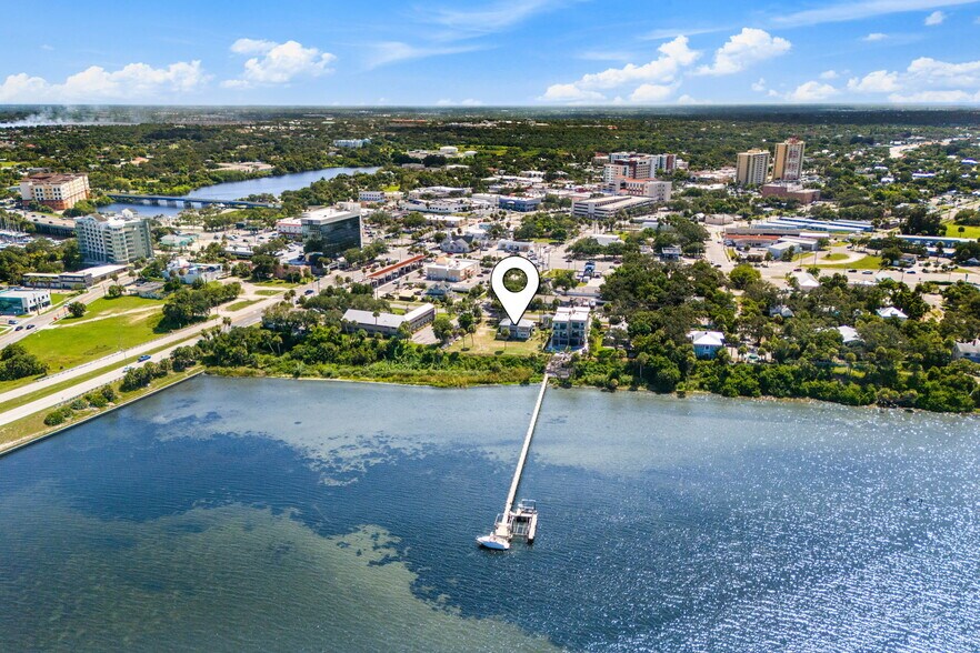 More Photos Of 1811 Riverview Dr, Melbourne Office Residential For Sale