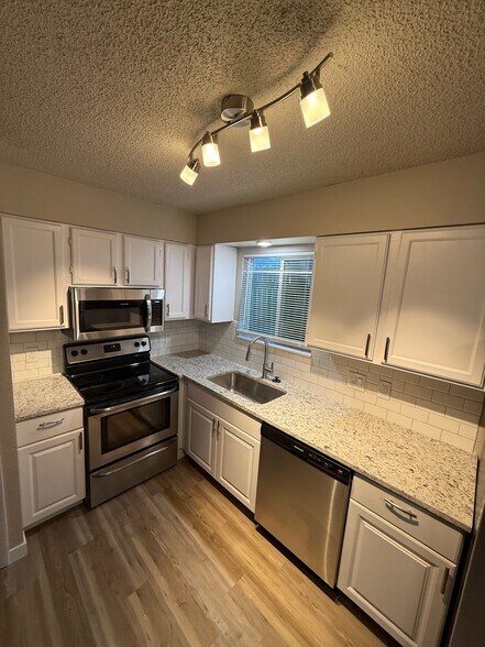 More Photos Of 1015 Bennett Ave, Colorado Springs Multifamily For Sale