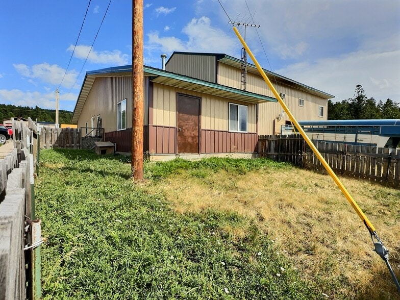 More Photos Of 130 Commercial Ln, Sundance Office For Sale