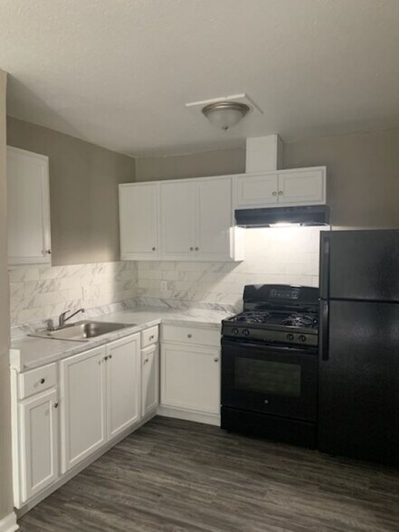 More Photos Of 1320 W Kingsley Rd, Garland Apartments For Sale