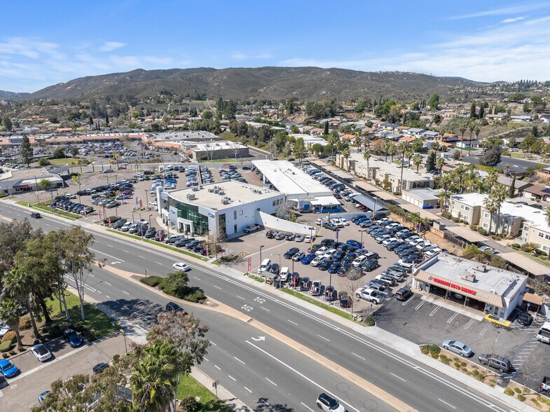 More Photos Of 12740 Poway Rd, Poway Auto Dealership For Sale