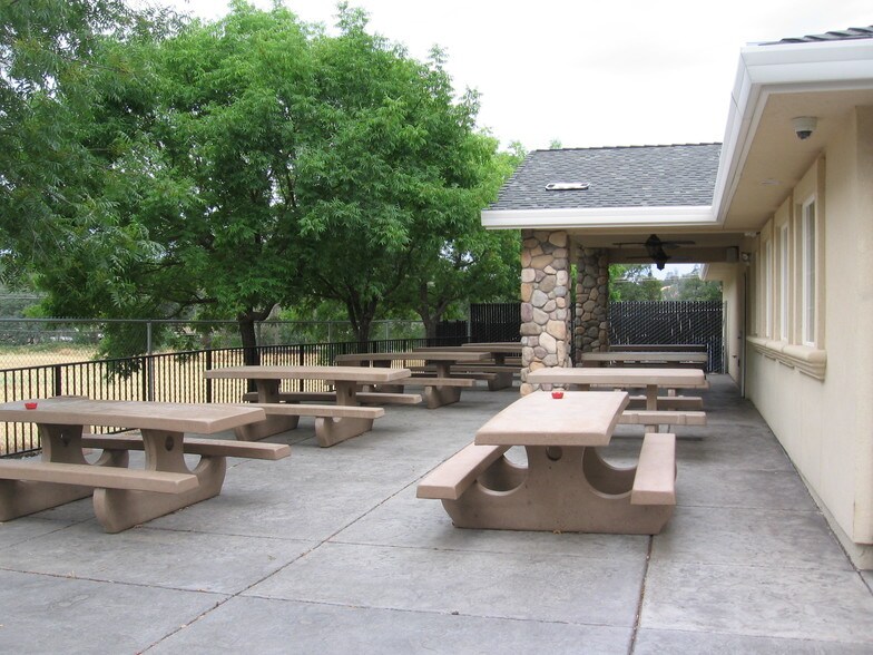 More Photos Of 22025 CA-299, Bella Vista Restaurant For Sale