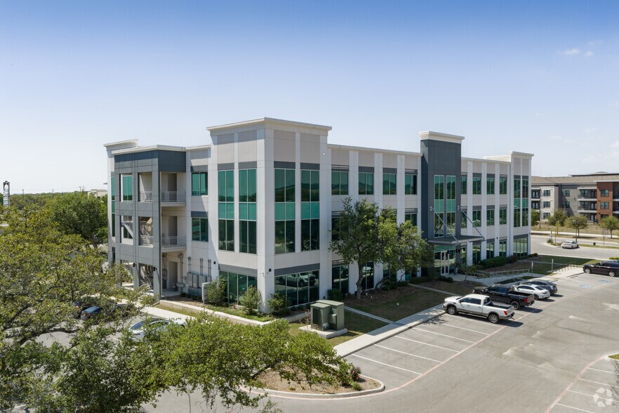 More Photos Of 3239 N Loop 1604, San Antonio Office For Lease