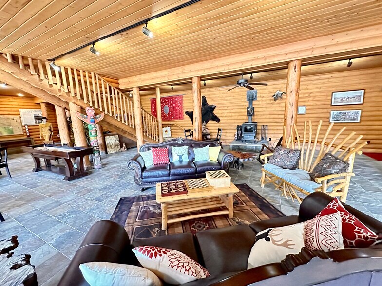 More Photos Of 38600 Highway 12 W, Lolo Hotel For Sale