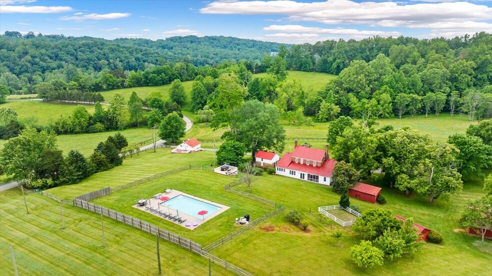 More Photos Of 1830 Thrift Rd, Madison Winery Vineyard For Sale