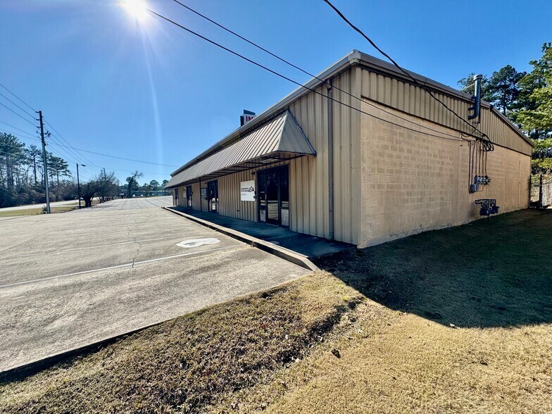 More Photos Of 4801 Milgen Rd, Columbus Light Distribution For Lease
