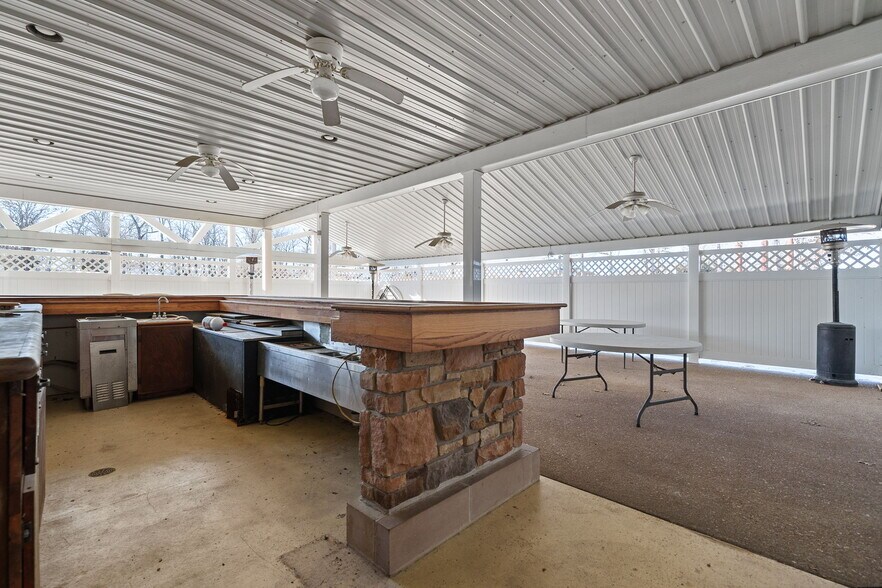 More Photos Of 247 Highway H, Leasburg Restaurant For Sale