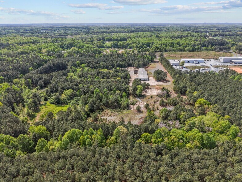 More Photos Of 694 Griffin Farm Rd, Star Distribution For Sale