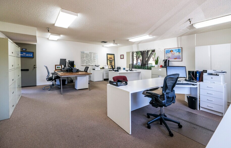 More Photos Of 5290 Overpass Rd, Goleta Loft Creative Space For Sale