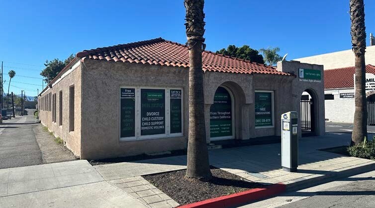 More Photos Of 3760 12th St, Riverside Office For Lease