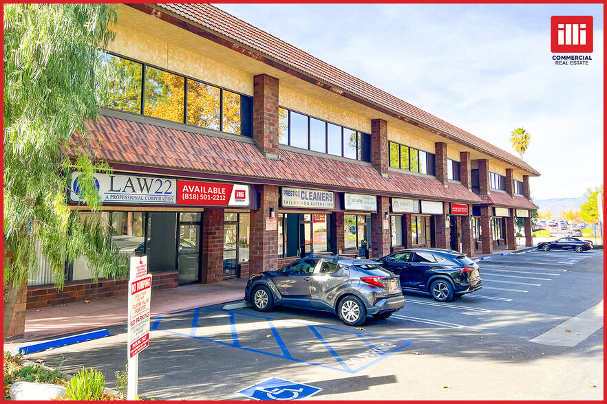 Primary Photo Of 20812 Ventura Blvd, Woodland Hills Storefront For Lease