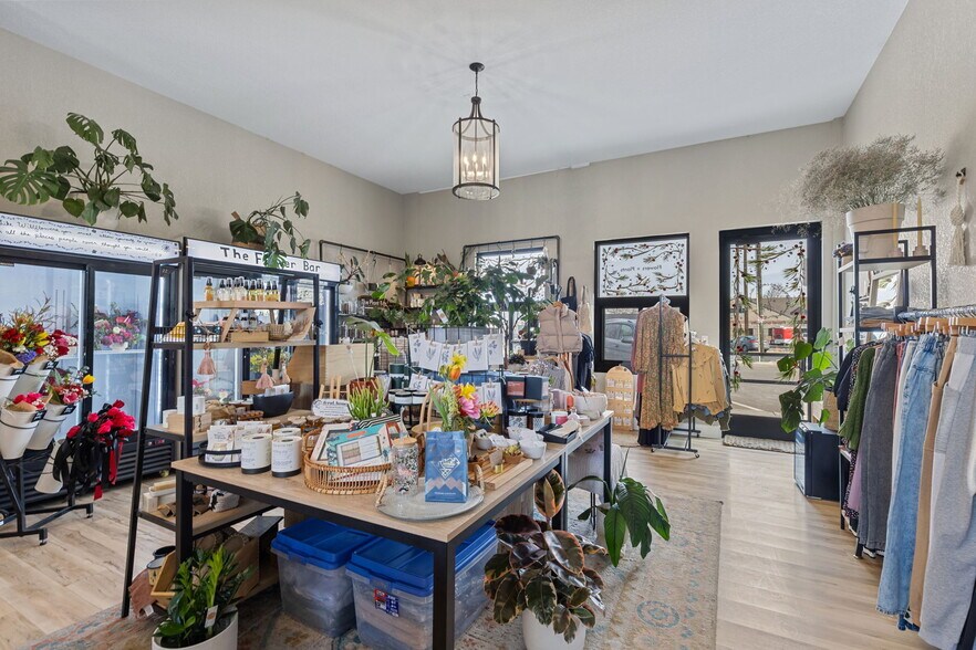 More Photos Of 429-435 3rd St, Berthoud Freestanding For Sale