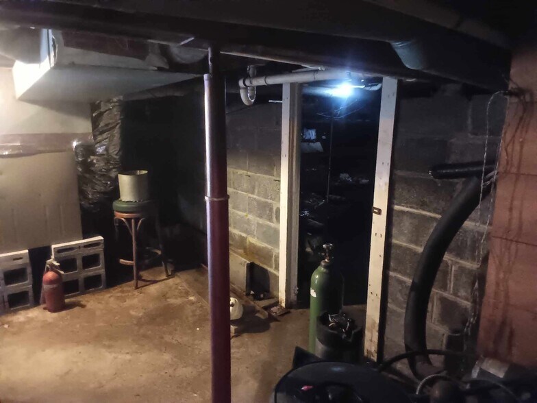 More Photos Of 655 Jersey Ave, Greenwood Lake Restaurant For Sale