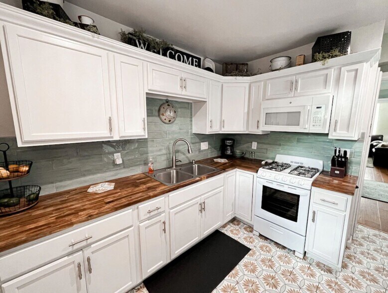 More Photos Of 305 N Mount Vernon Ave, Prescott Apartments For Sale