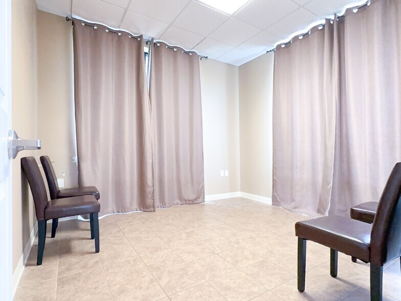 More Photos Of 8400 Astronaut Blvd, Cape Canaveral Medical For Lease