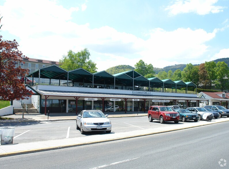 Primary Photo Of 12 Beach Rd, Lake George Unknown For Lease