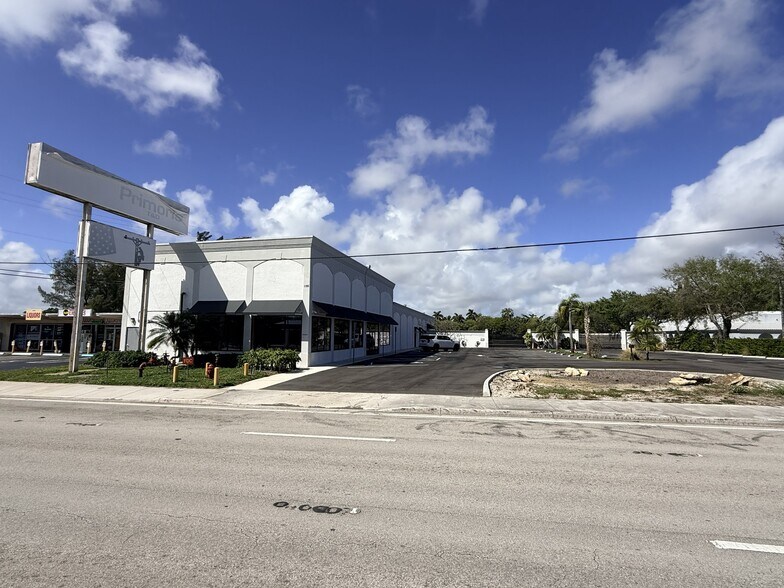 Primary Photo Of 1195 S Congress Ave, West Palm Beach Showroom For Lease