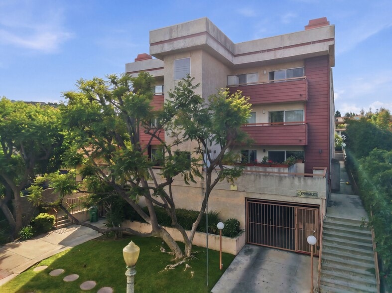 More Photos Of 4303 Cedros Ave, Sherman Oaks Apartments For Sale