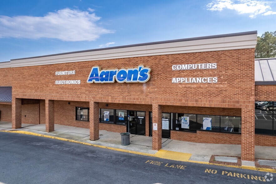 Primary Photo Of 900 Joe Frank Harris Pky SE, Cartersville Unknown For Lease